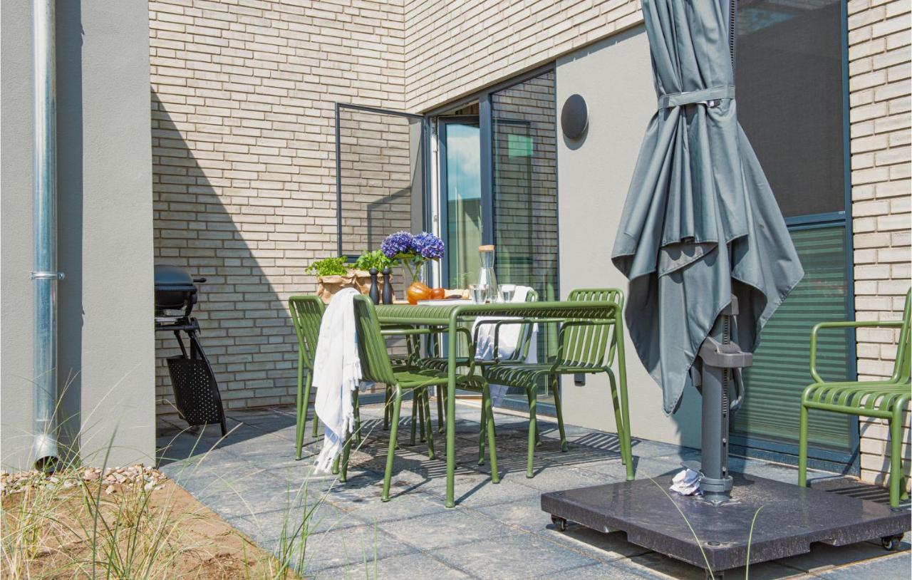 Awesome Home In Lembruch-Duemmer See With Kitchen Exterior photo